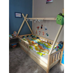 Masívna domčeková teepee posteľ z borovicového dreva