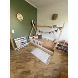 Masívna domčeková teepee posteľ z borovicového dreva