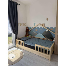 Masívna detská domčeková...